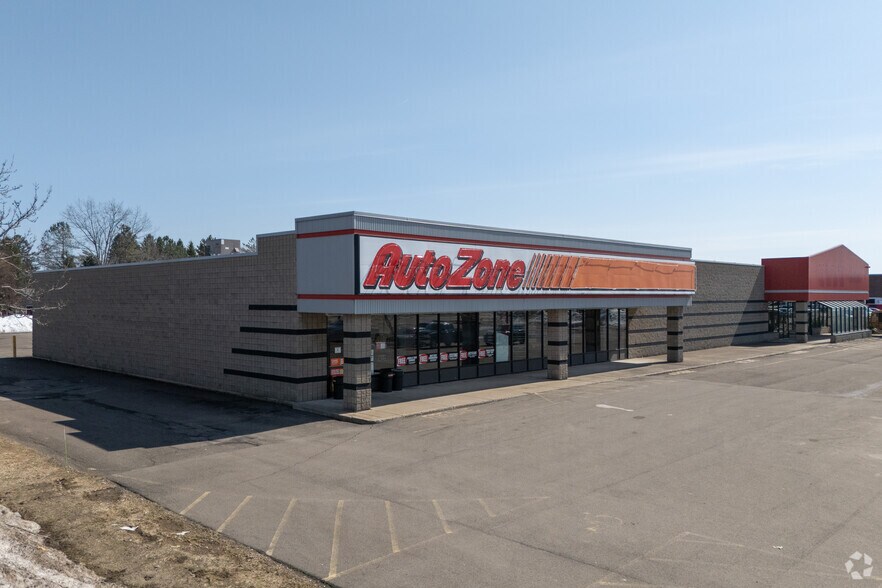 Primary Photo Of 100 S Cascade Dr, Springville Freestanding For Lease