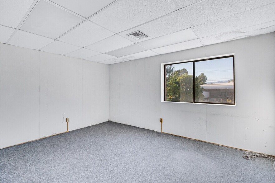 More Photos Of 826 W Santa Anita Ave, San Gabriel Manufacturing For Lease