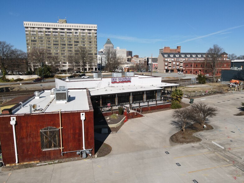 More Photos Of 120 Barnhardt St, Greensboro Restaurant For Lease