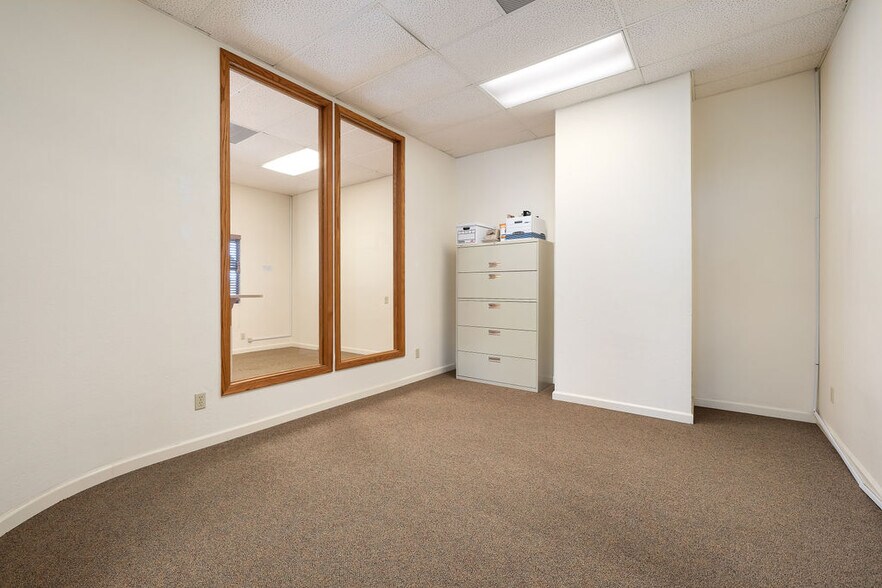 More Photos Of 935 Riverside Ave, Paso Robles Medical For Sale