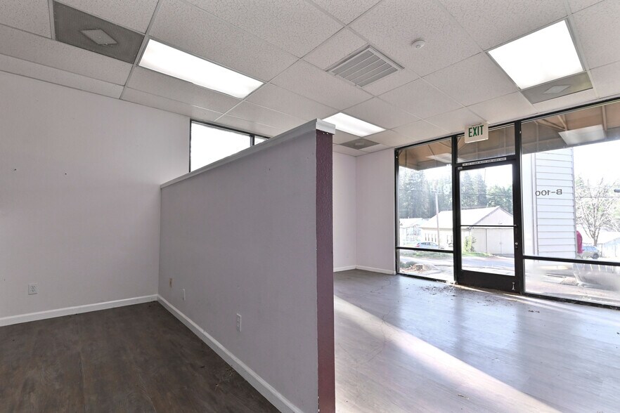 More Photos Of 1111 Dunbar Rd, Arnold Office For Sale