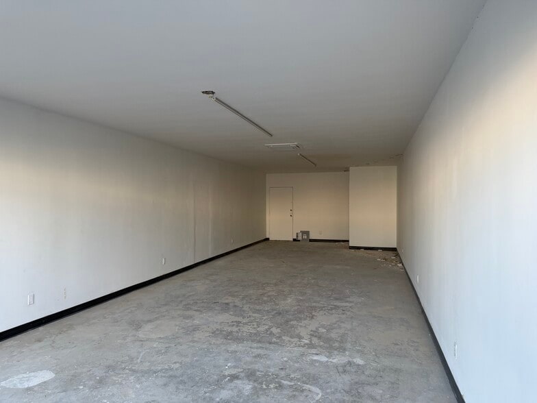 More Photos Of 4720-4728 N Peck Rd, El Monte Unknown For Lease