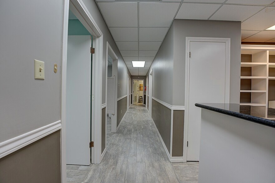 More Photos Of 1015 E 35th St, Texarkana Medical For Sale