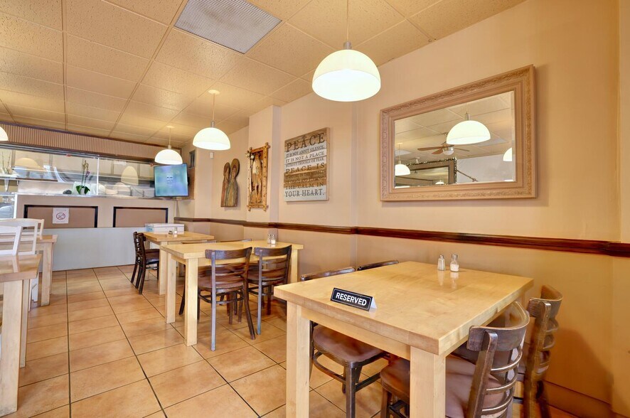More Photos Of 448 Browns Line, Toronto Restaurant For Sale