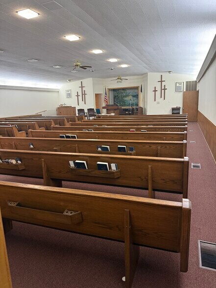 More Photos Of 2717 W Broadway Ave, Enid Religious Facility For Sale