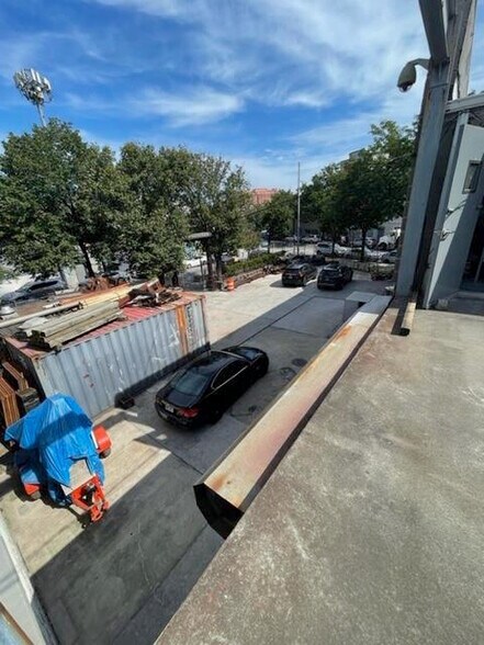 More Photos Of 10510 150th St, Jamaica Service For Sale