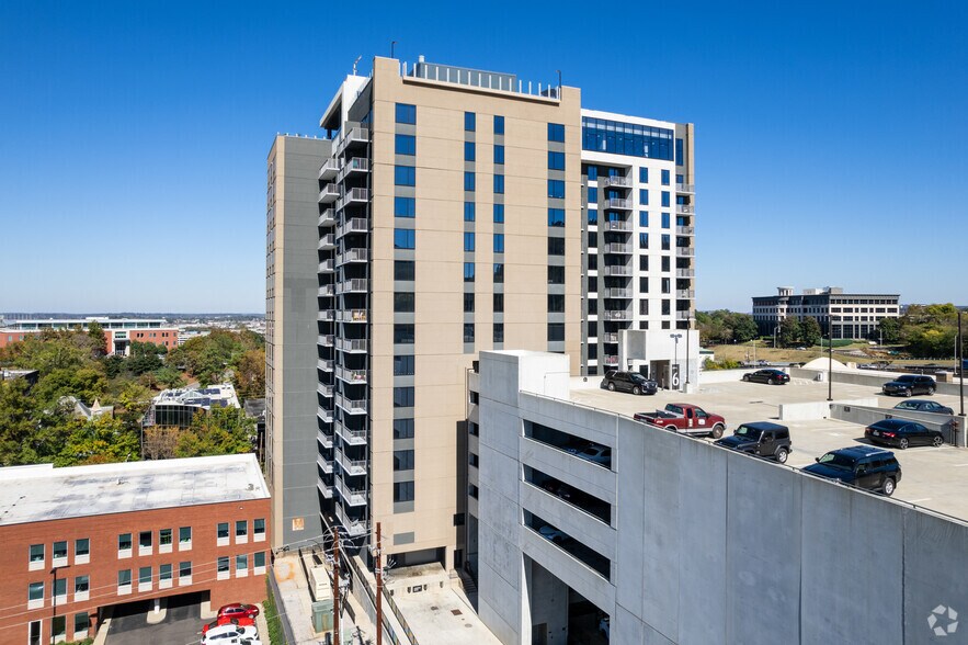 More Photos Of 2173 Highland Ave S, Birmingham Apartments For Lease