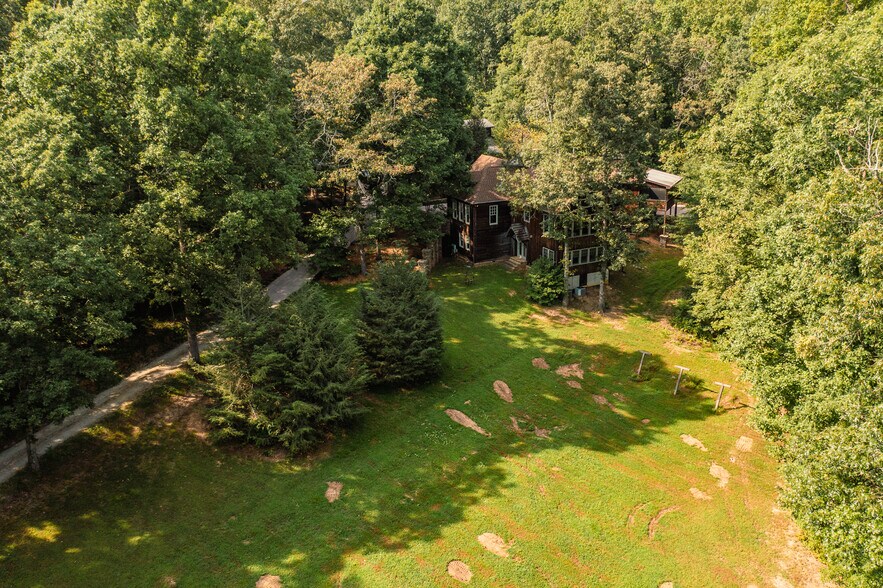 More Photos Of 9975 Ball Ground Hwy, Ball Ground General Retail For Sale