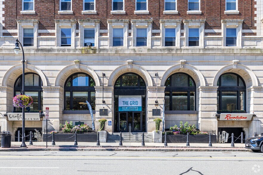 More Photos Of 50 Franklin St, Worcester Apartments For Lease