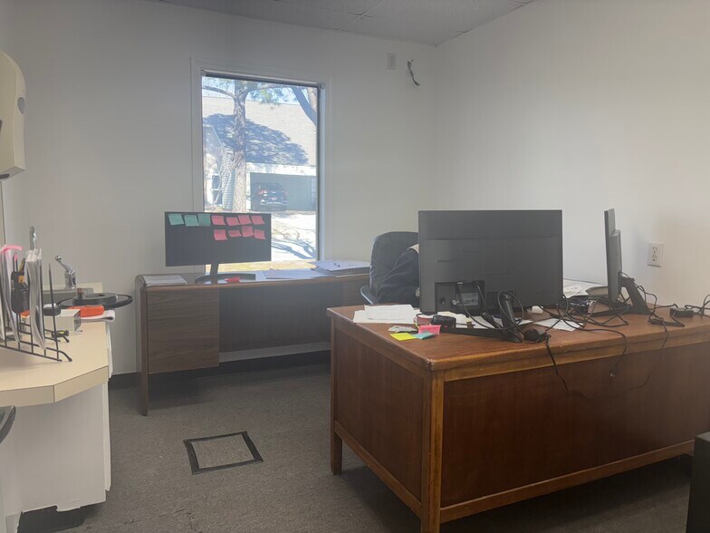 More Photos Of 4835 S Fulton Ave, Tulsa Medical For Lease