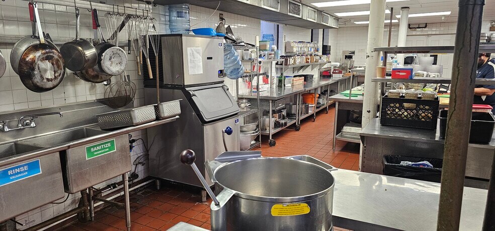 More Photos Of 2825 5th Ave, San Diego Lodge Meeting Hall For Lease