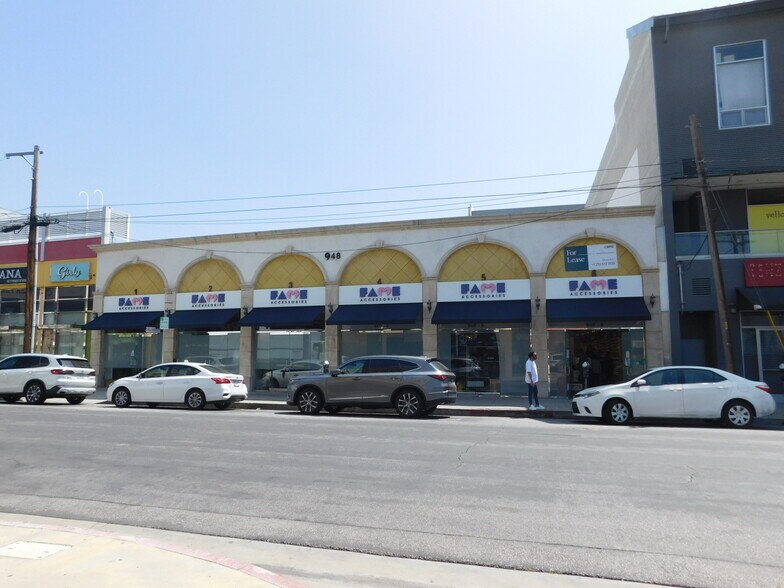 More Photos Of 948 Crocker St, Los Angeles Storefront Retail Office For Lease