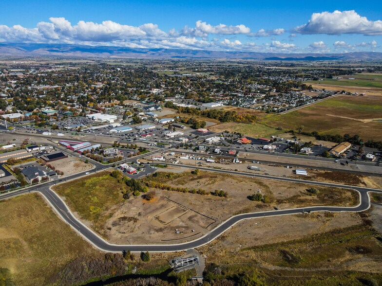 More Photos Of Umptanum & S. Opportunity Street, Ellensburg Land For Lease