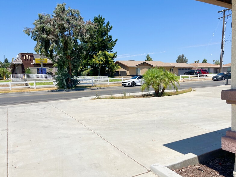 More Photos Of 3969 Sierra Ave, Norco Medical For Sale