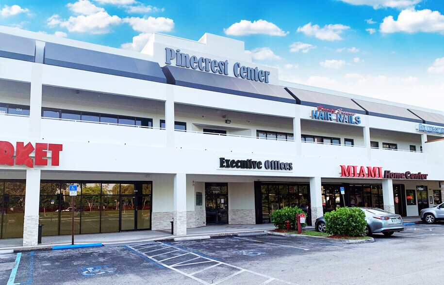 More Photos Of 11915-11975 S Dixie Hwy, Pinecrest Storefront Retail Office For Lease
