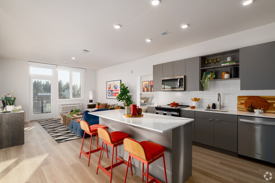 More Photos Of 1390 NE Compton Dr, Hillsboro Multifamily For Sale