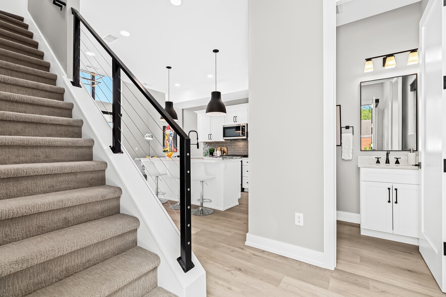 More Photos Of 460 W Tienken Rd, Rochester Hills Apartments For Sale