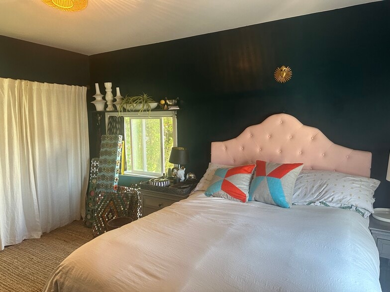 More Photos Of 633 Central Ave, San Francisco Apartments For Sale