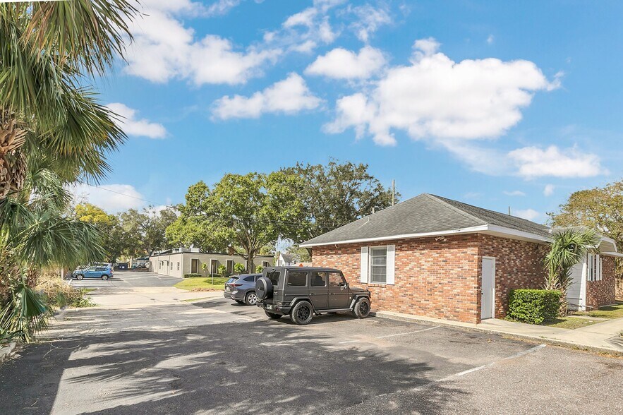 More Photos Of 1400 E Robinson St, Orlando Medical For Sale