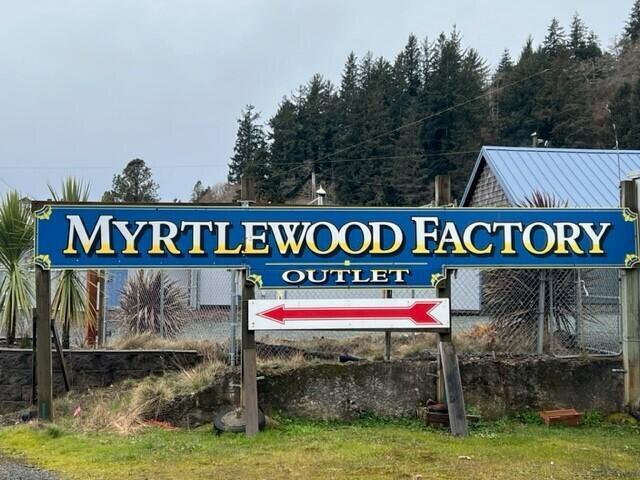 More Photos Of 903 Garibaldi Ave, Garibaldi Freestanding For Sale