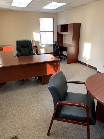 More Photos Of 3545 Ellicott Mills Dr, Ellicott City Office For Lease