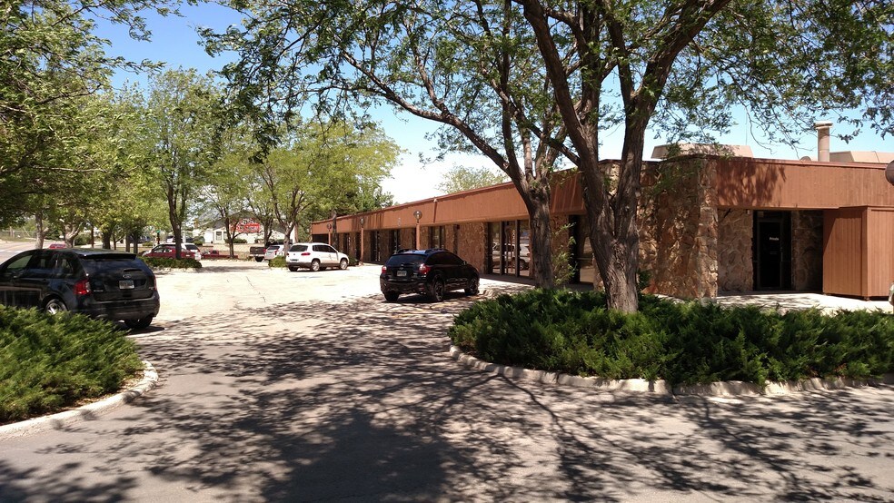 More Photos Of 2525 W Main St, Rapid City Medical For Lease