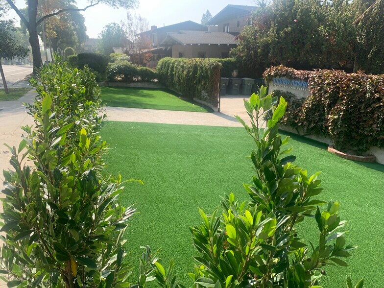 More Photos Of 479 S Marengo Ave, Pasadena Loft Creative Space For Lease