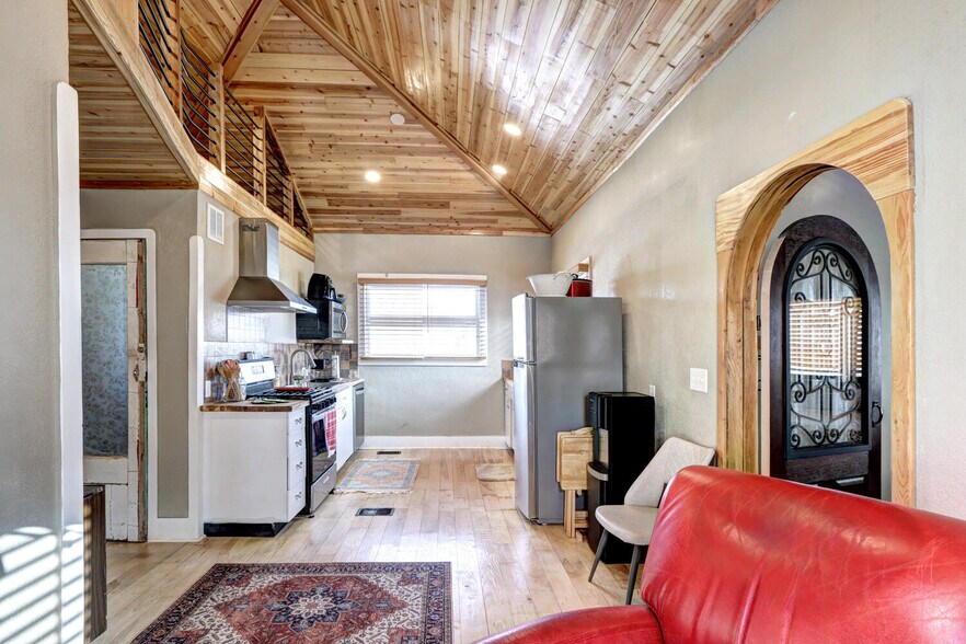 More Photos Of 280 S Main St, Brighton Storefront Retail Residential For Sale