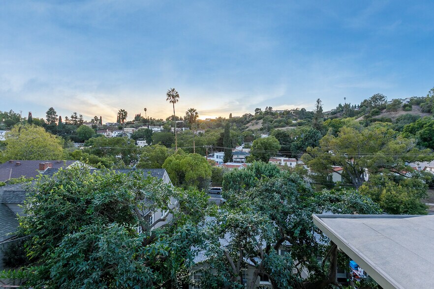 More Photos Of 1724 Meridian Ave, South Pasadena Apartments For Sale