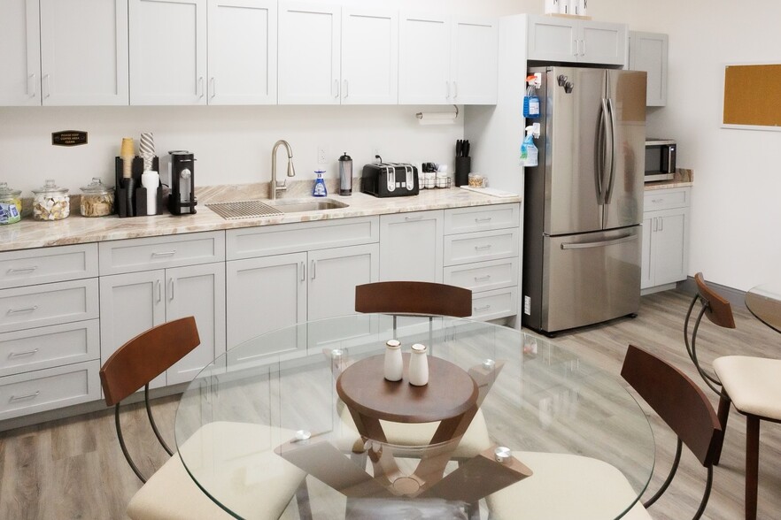 More Photos Of 600 Heritage Dr, Jupiter Coworking Space