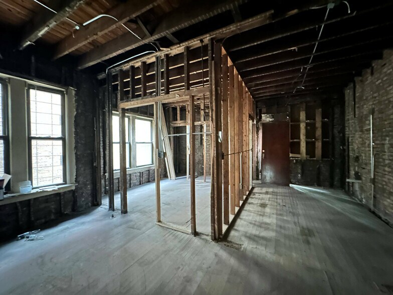 More Photos Of 6129 S Greenwood Ave, Chicago Apartments For Sale
