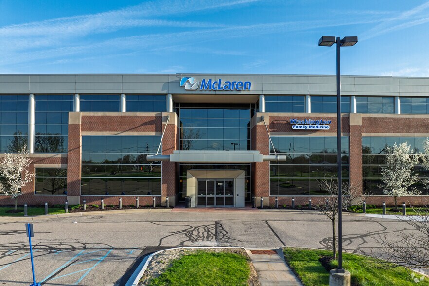 More Photos Of 8180 26 Mile Rd, Shelby Township Medical For Lease