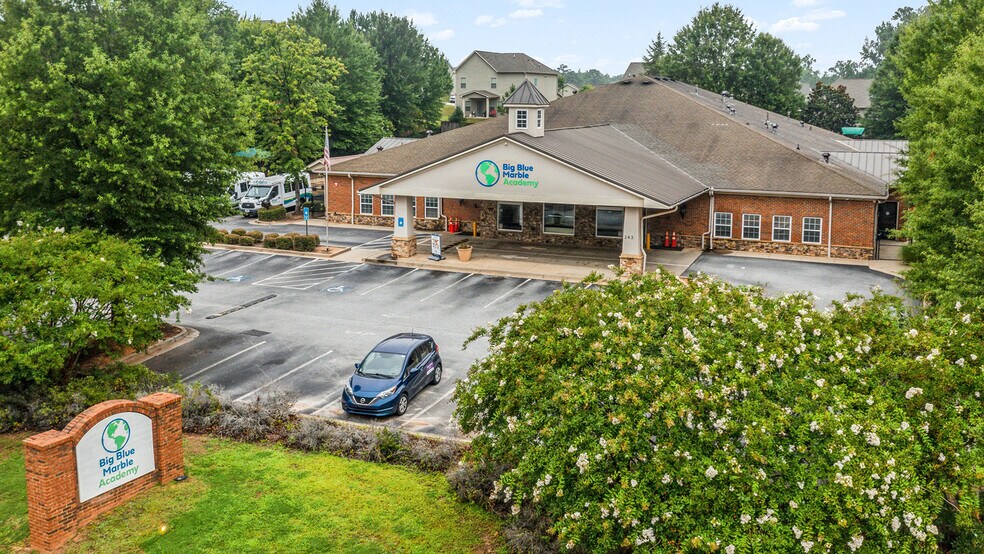 More Photos Of 243 Summerlin Blvd, Newnan Daycare Center For Sale