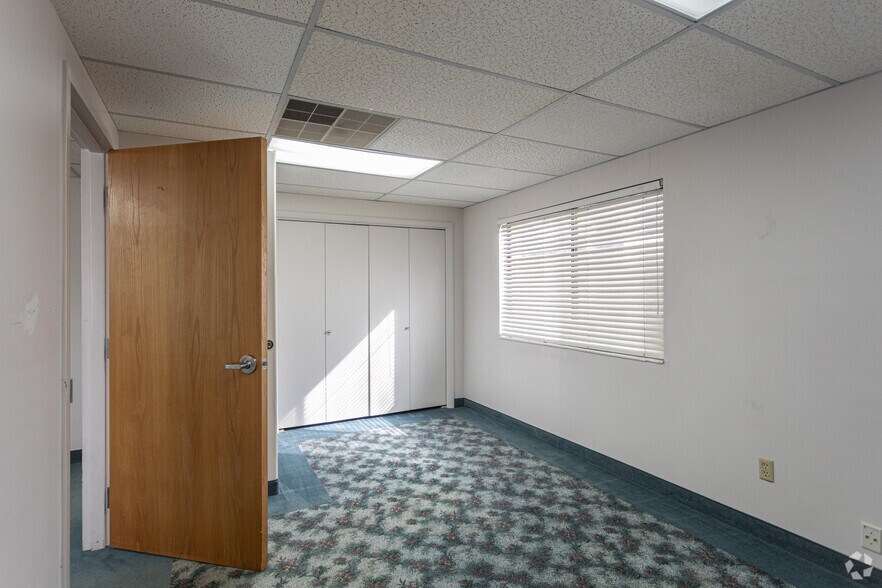 More Photos Of 1140 36th St, Ogden Office For Lease