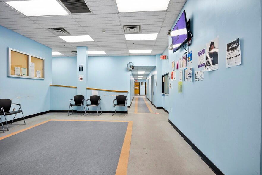 More Photos Of 60 S Pearl St, Albany Office For Sale