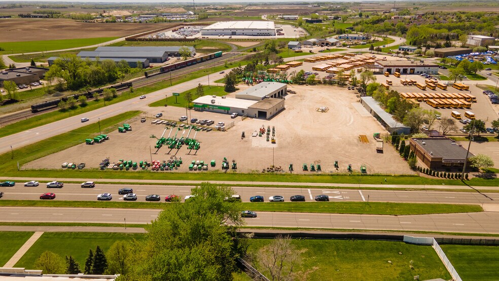 More Photos Of 15125 S Robert Trl, Rosemount Service For Sale