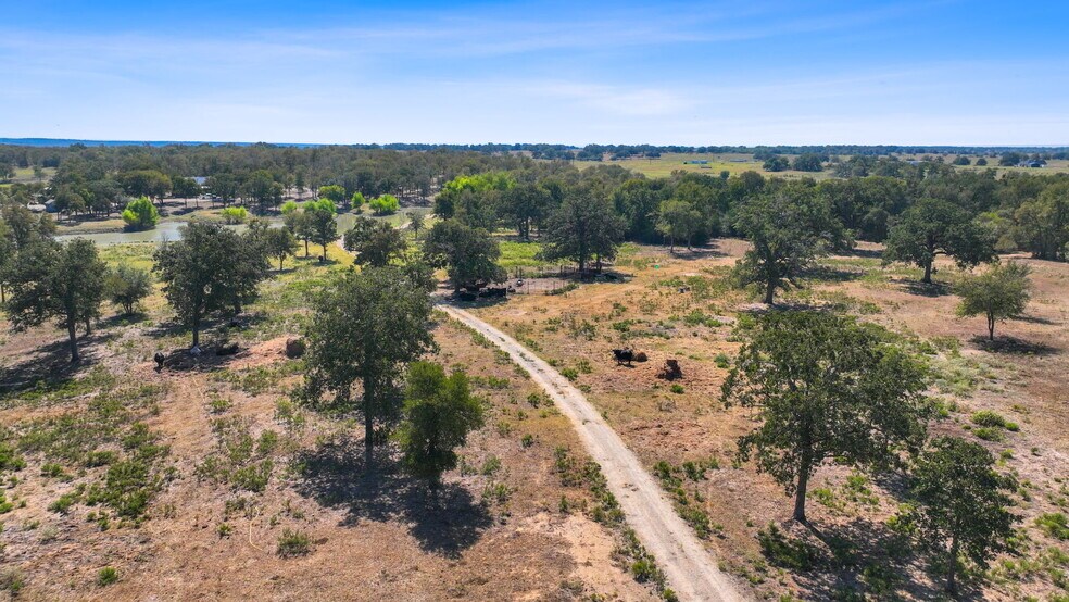 More Photos Of 5501 Old Colony Line Rd, Lockhart Land For Sale