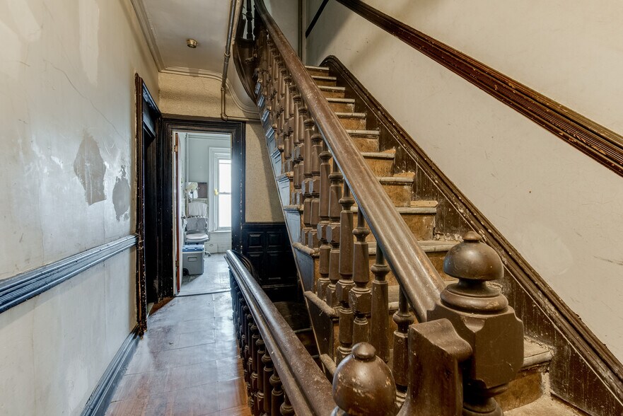 More Photos Of 119 Lefferts Pl, Brooklyn Apartments For Sale