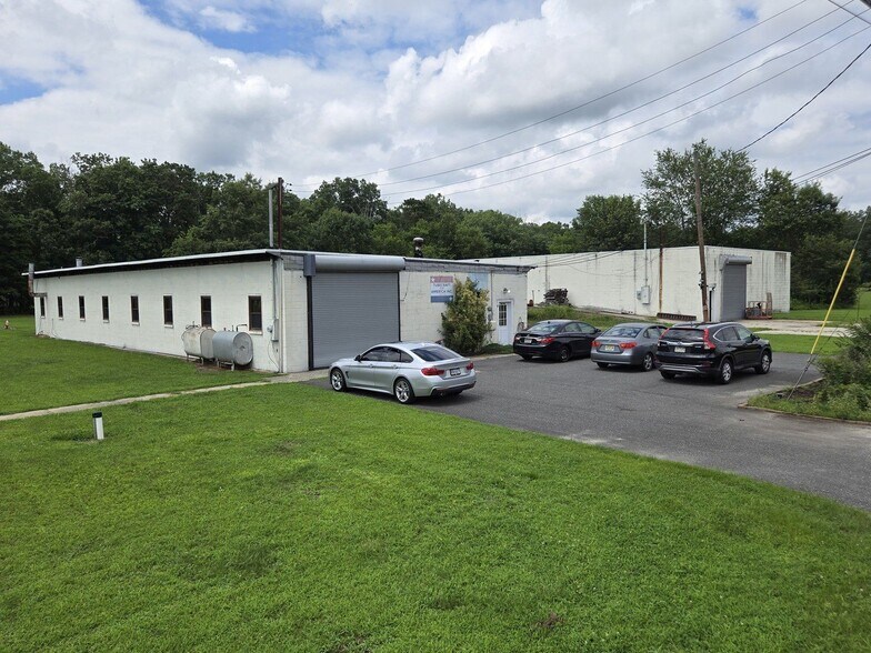 Primary Photo Of 667 Lebanon Ave, Williamstown Industrial For Lease