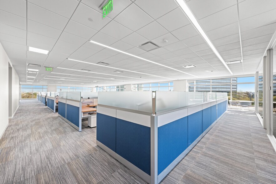 More Photos Of 11330 Clay Rd, Houston Office For Lease