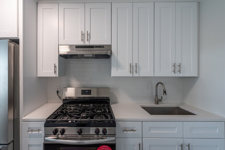 More Photos Of 1524 F St NE, Washington Apartments For Sale