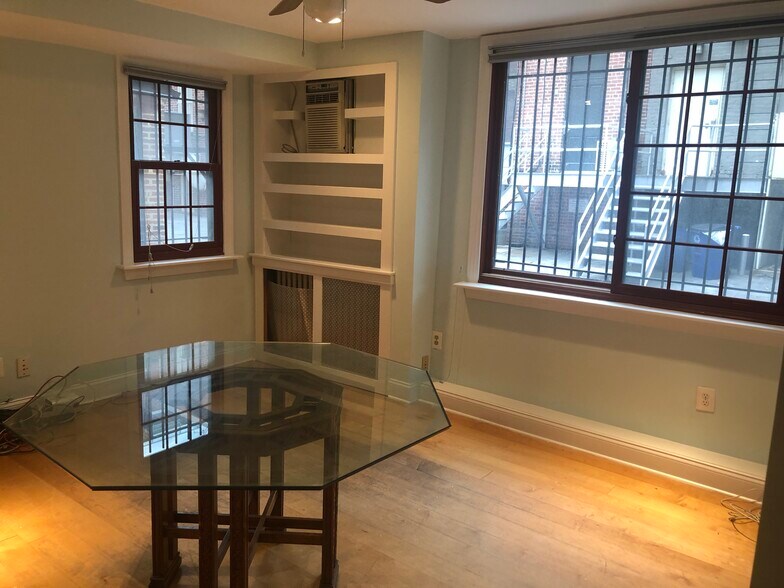 More Photos Of 1 Saint Mathews Ct NW, Washington Flex For Lease