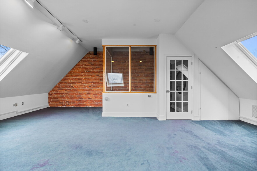 More Photos Of 3-5 Harvard Ave, Brookline Loft Creative Space For Sale