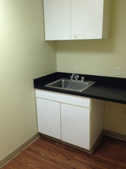 More Photos Of 186 Thomas Johnson Dr, Frederick Unknown For Lease