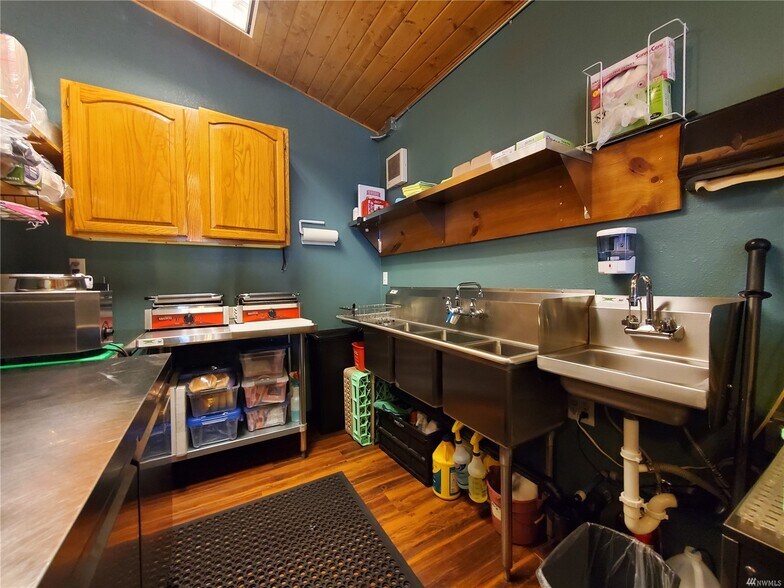 More Photos Of 70 W A St, Forks Restaurant For Sale