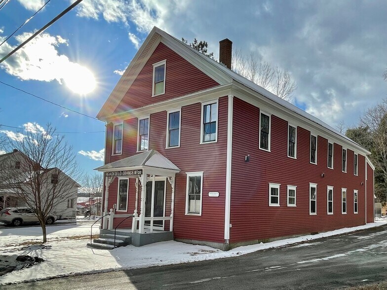 More Photos Of 12 Church Rd, Readfield Flex For Sale