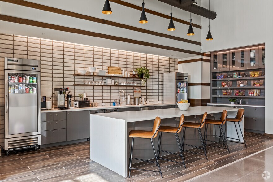 More Photos Of 7540 TX-121, McKinney Storefront Retail Office For Lease