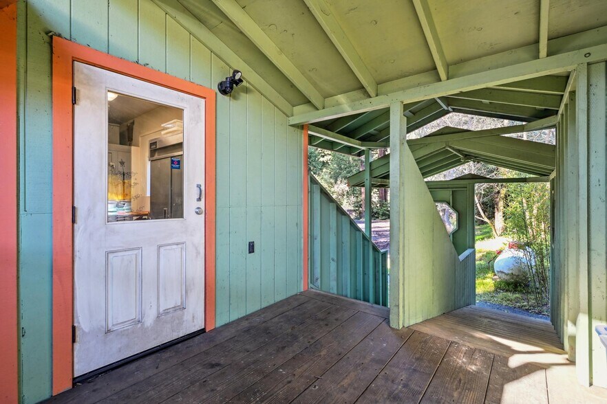 More Photos Of 17132 Highway 116, Guerneville General Retail For Sale