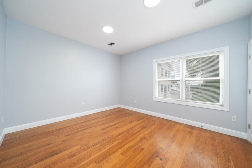 More Photos Of 187 Zabriskie St, Jersey City Apartments For Sale