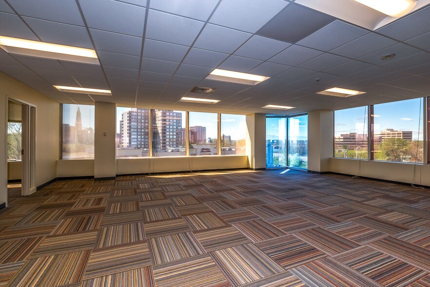More Photos Of 111 Founders Plz, East Hartford Office For Lease